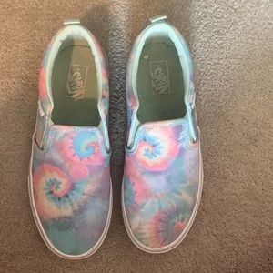 tie dye slip on vans